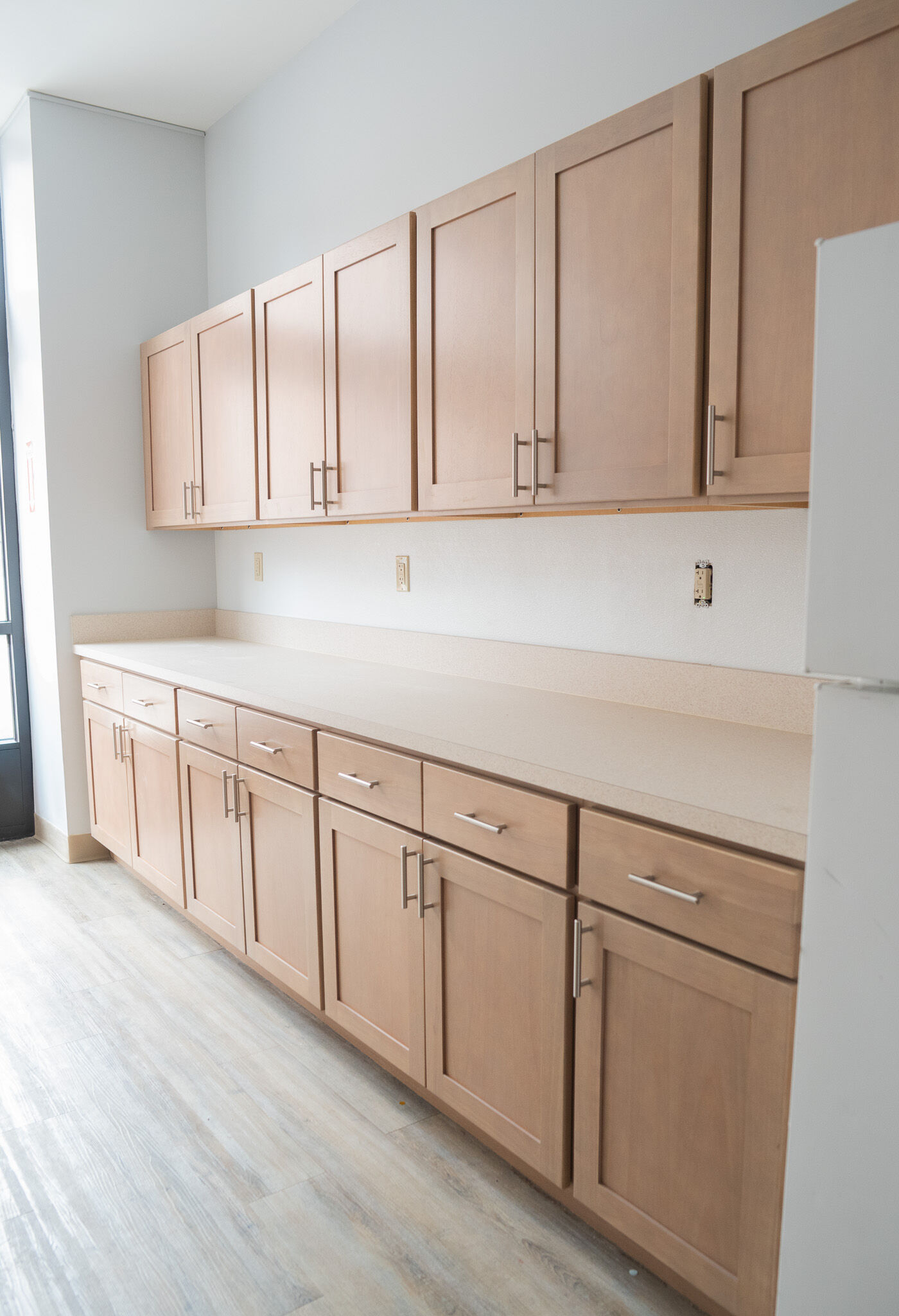 Kitchen & Floor Decor