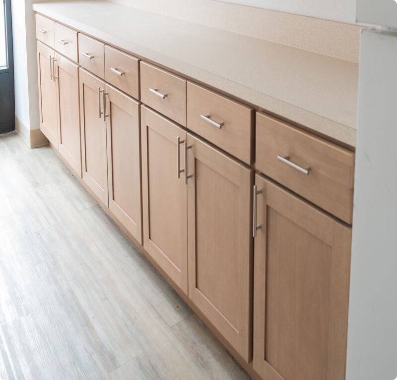 Kitchen & Floor Decor