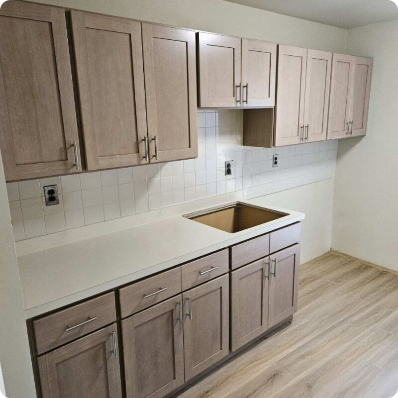 Kitchen & Floor Decor