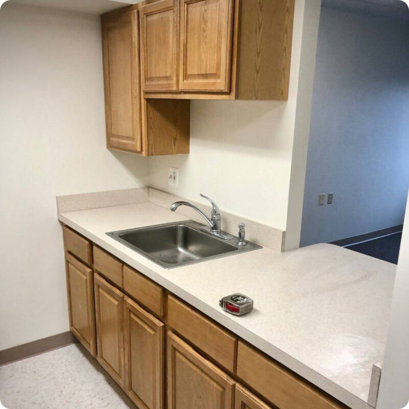Kitchen & Floor Decor