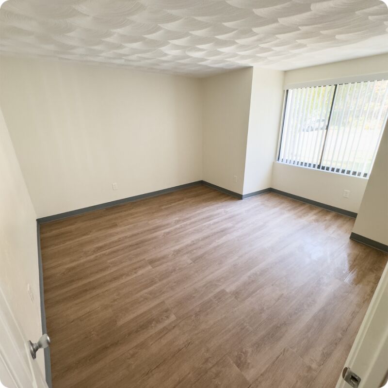 Kitchen & Floor Decor