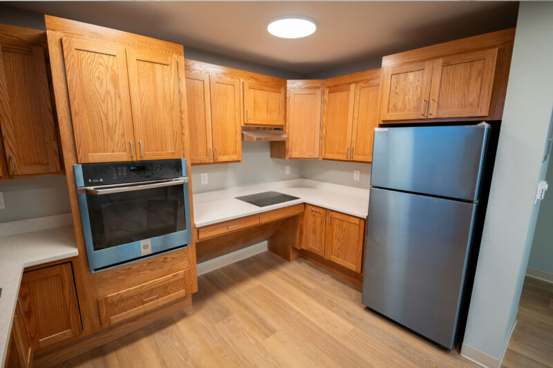 Kitchen & Floor Decor