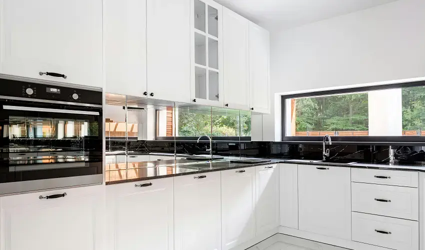 10+ Experts Share Tips to Make Small Kitchens Look Bigger, image 7